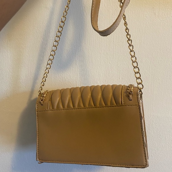 Primark - Picture 3 of 3